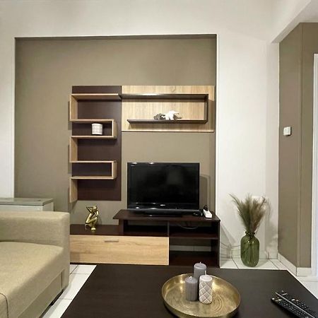 Vanilla - Happyhostgr - Downtown Apartment Volos Exteriör bild